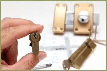 Anchor Locksmith Store Hialeah, FL 305-307-5752 - Re-Key-locks